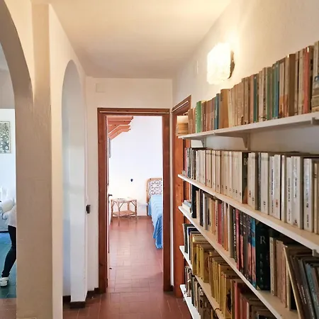 Paola Apartment *